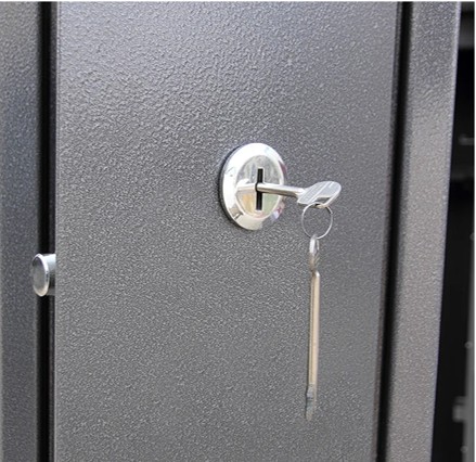 Gun Cabinet | 3 Gun | Phoenix Tucana GS8015K